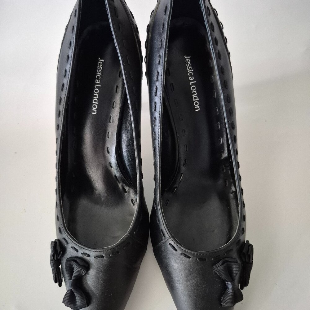 Jessica London Classic Pump Heels Size 7M New